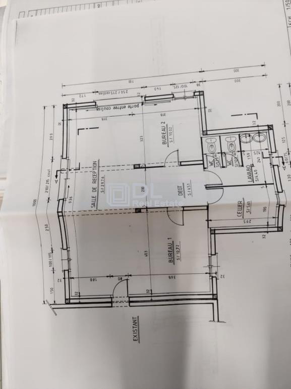 Entrepôt à vendre à Brie-Comte-Robert - 1 200 m²