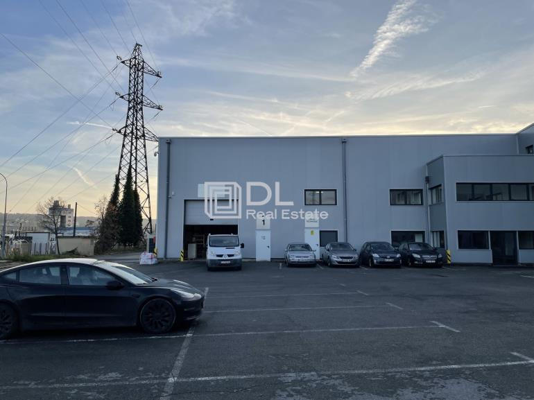 Entrepôt à louer à Meaux - 1 100 m²