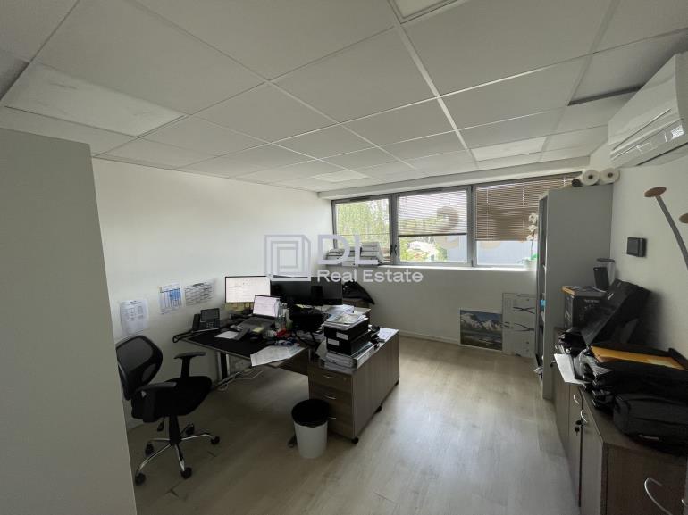 Entrepôt à vendre à Stains - 520 m²