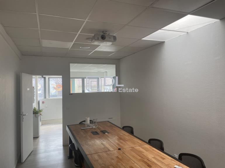 Entrepôt à vendre à Stains - 520 m²