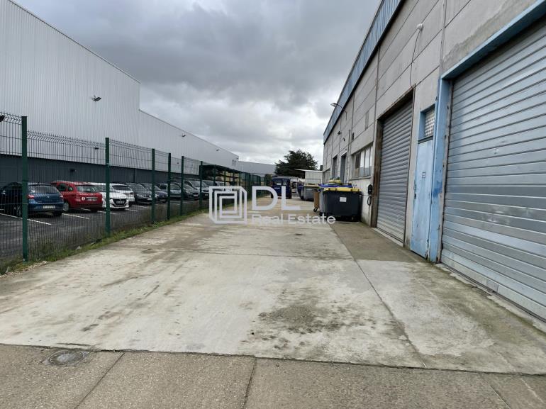 Entrepôt à louer à Wissous - 142 m²