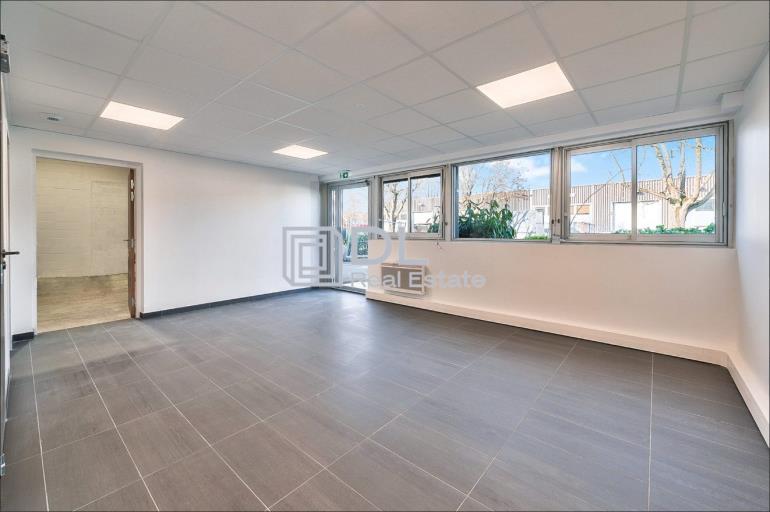 Entrepôt à louer à Torcy - 322 m²