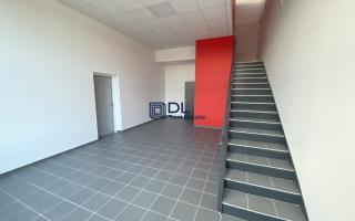 Entrepôt à vendre à Saint-Pierre-du-Perray - 7 772 m²