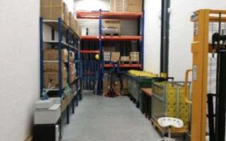 Entrepôt à louer à Tigery - 232 m²