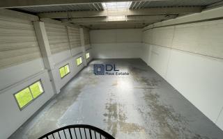 Entrepôt à louer à Les Ulis - 352 m²