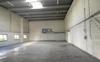 Entrepôt à louer à Les Ulis - 352 m²