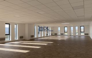 Entrepôt à louer à Brie-Comte-Robert - 7 213 m²