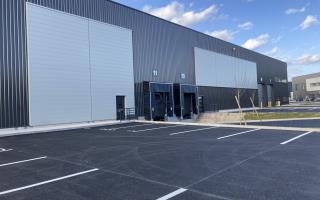 Entrepôt à louer à Brie-Comte-Robert - 7 213 m²