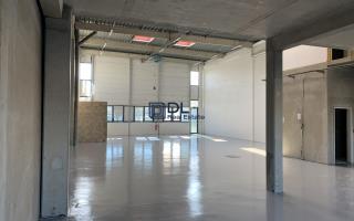 Entrepôt à louer à Fresnes - 1 795 m²