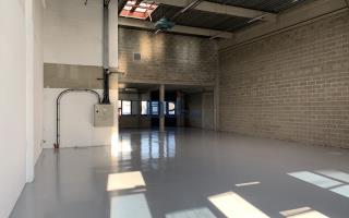 Entrepôt à louer à Fresnes - 1 795 m²