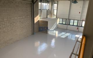 Entrepôt à louer à Fresnes - 1 795 m²