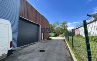 Entrepôt à vendre à Moissy-Cramayel - 250 m²