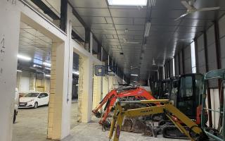 Entrepôt à louer à Villeneuve-le-Roi - 2 000 m²