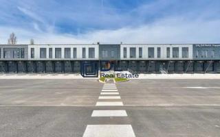 Entrepôt à louer à Trappes - 2 747 m²