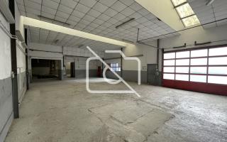 Entrepôt à vendre à Jouy-en-Josas - 640 m²