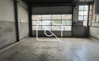 Entrepôt à vendre à Jouy-en-Josas - 640 m²
