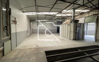 Entrepôt à vendre à Jouy-en-Josas - 640 m²