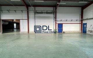 Entrepôt à vendre à Saint-Germain-de-la-Grange - 1 950 m²