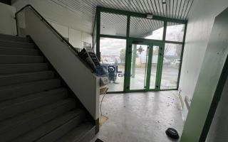Entrepôt à vendre à Linas - 1 668 m²