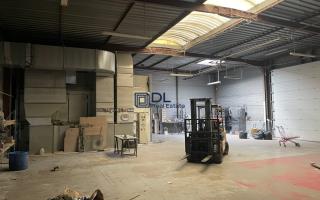 Entrepôt à louer à Gretz-Armainvilliers - 700 m²
