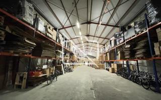 Entrepôt à vendre à Bagnolet - 949 m²