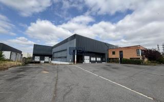 Entrepôt à vendre à Créteil - 3 940 m²