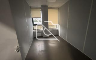 Entrepôt à louer à Coignières - 1 304 m²