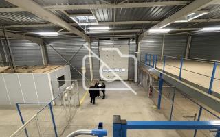 Entrepôt à louer à Coignières - 1 304 m²