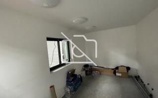 Entrepôt à louer à Servon - 750 m²