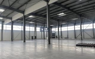 Entrepôt à vendre à Méré - 2 100 m²