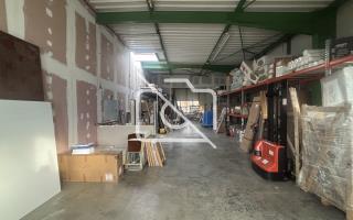 Entrepôt à vendre à Saint Thibault des Vignes - 510 m²