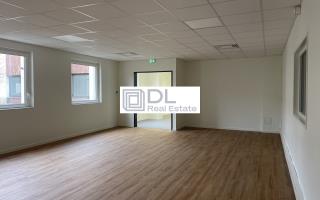 Entrepôt à louer à Villeneuve-d Ascq - 1 816 m²