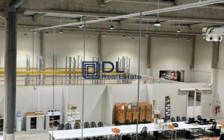 Entrepôt à louer à Évry - 2 400 m²