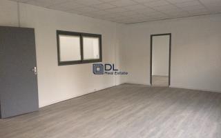 Entrepôt à louer à Émerainville - 2 800 m²