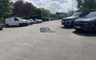 Terrain à vendre à Linas - 2 300 m²