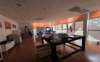 Entrepôt à vendre à Maurepas - 5 927 m²