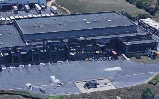 Entrepôt à louer à Saint-Ouen-l Aumône - 5 763 m²