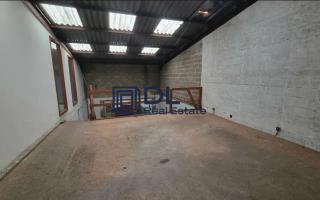 Entrepôt à louer à Roissy-en-Brie - 482 m²