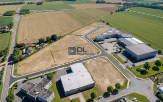 Entrepôt à vendre à Houdan - 4 370 m²