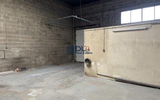 Entrepôt à louer à Valenton - 115 m²