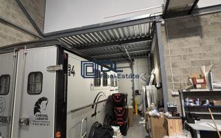 Entrepôt à louer à Feucherolles - 178 m²