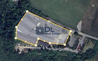 Entrepôt à louer à Thiverval-Grignon - 8 900 m²