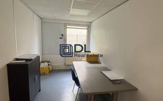 Entrepôt à louer à Buc - 1 470 m²