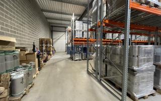 Entrepôt à louer à Croix - 640 m²