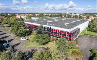 Entrepôt à louer à Maurepas - 4 733 m²