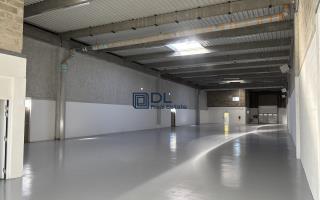 Entrepôt à louer à Coignières - 882 m²