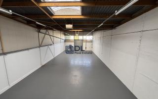Entrepôt à louer à Coignières - 443 m²