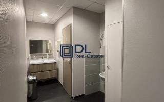 Entrepôt à vendre à Houdan - 348 m²
