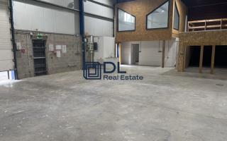 Entrepôt à louer à Brie-Comte-Robert - 615 m²